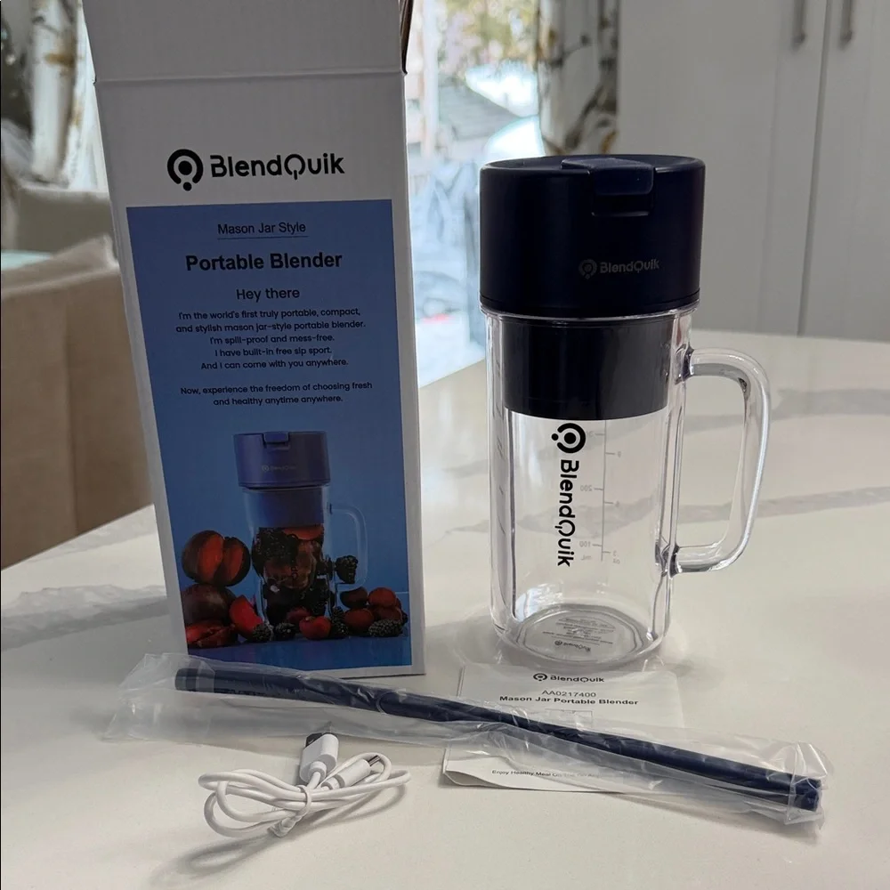 NEW BlendQuik Mason Jar Style Portable Blender
